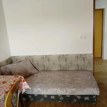Svinecky Dvur Apartment *